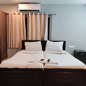 Super Collection O Jubilee Banjara Suites